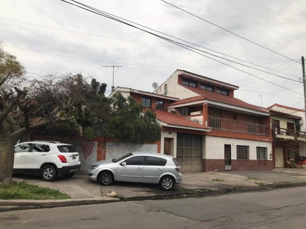 Casa en venta | 5 ambientes | Lomas de Zamora Oeste | Lomas De Zamora
