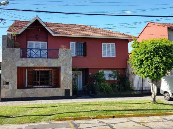 Casa en venta | 5 ambientes | Lomas de Zamora Oeste | Lomas De Zamora