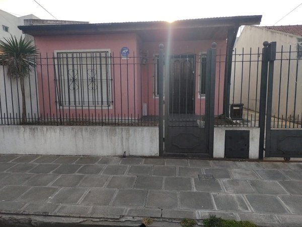 Casa en venta | 3 ambientes | Banfield Oeste | Banfield