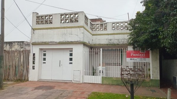 Casa en venta | 5 ambientes | Lomas de Zamora Oeste | Lomas De Zamora