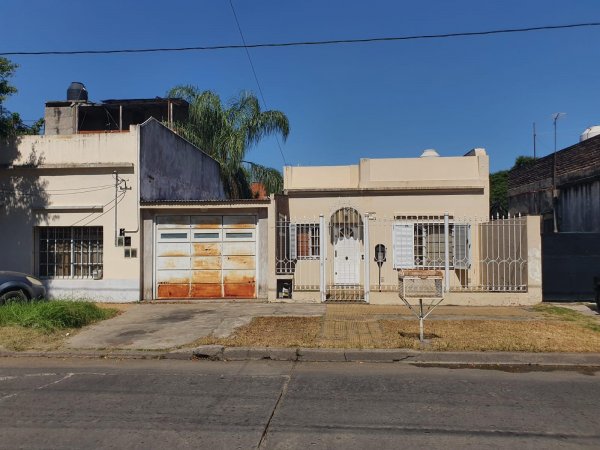 Casa en venta | 3 ambientes | Banfield
