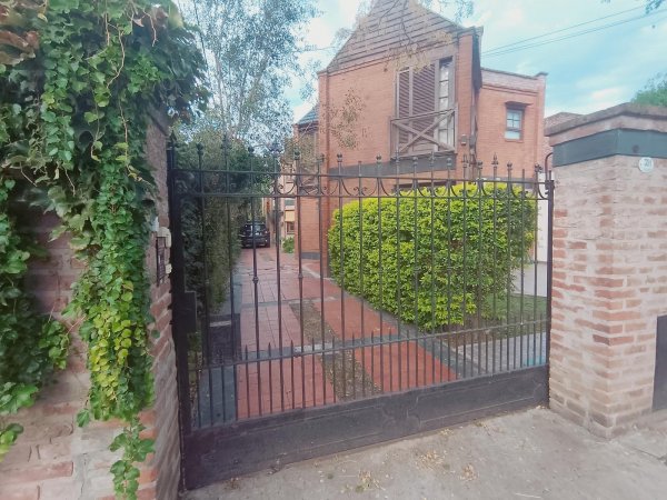 Departamento en venta | 3 ambientes | Adrogue | Almirante Brown ,est. Adrogue