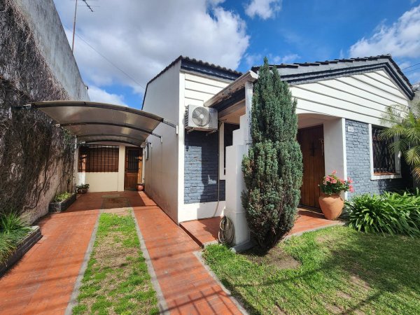 Lote | 5 ambientes | Florida