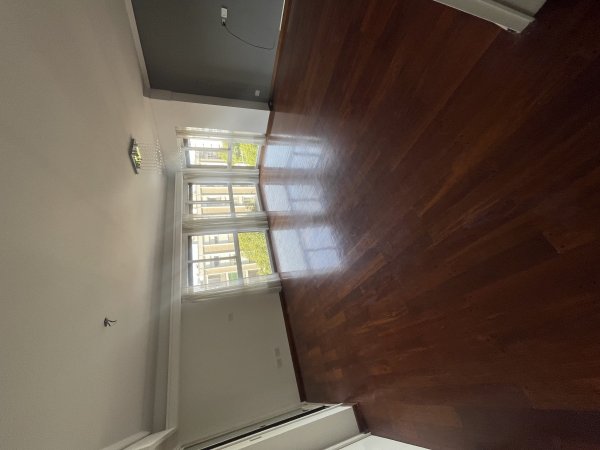 Departamento en alquiler | 8 ambientes | Lopez