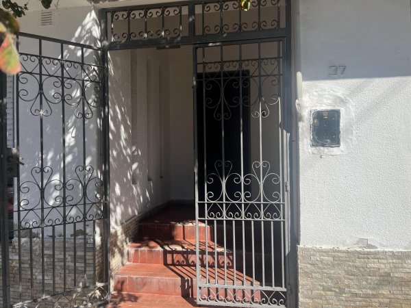 Casa en venta | 4 ambientes | Bajo Gral.Paz | Cordoba