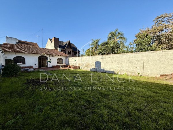Casa en venta | 7 ambientes | Moron