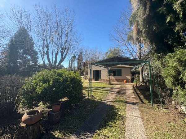 Casa en venta | 4 ambientes | Oliveros