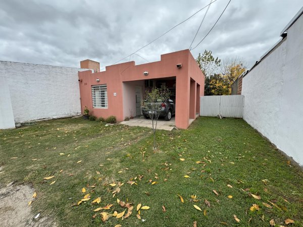 Casa en venta | 2 ambientes | Mercedes