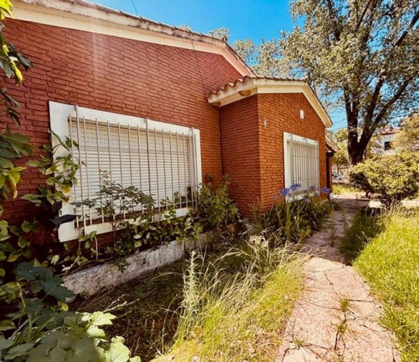 Casa en venta | 8 ambientes | Fisherton | Rosario
