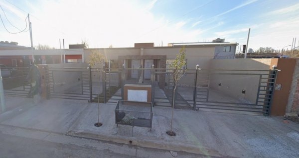 Casa en venta | 4 ambientes | Plottier