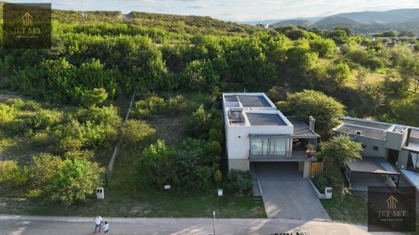 Lote | Colinas De La Deseada | La Calera