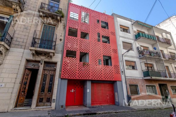 Casa en venta | 16 ambientes | San Telmo