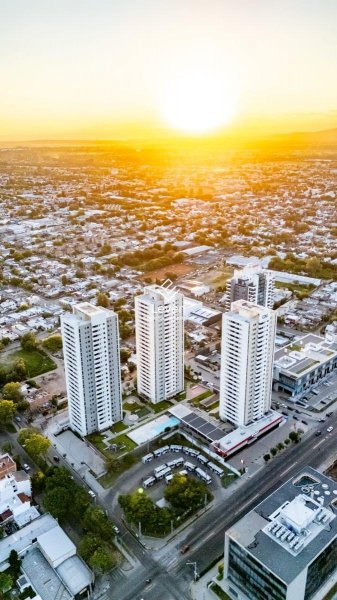 Departamento en venta | 4 ambientes | Alto Alberdi | Cordoba