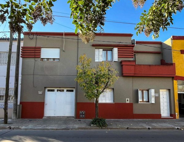 Casa en venta | 5 ambientes | Ca&ntilde;ada De Gomez