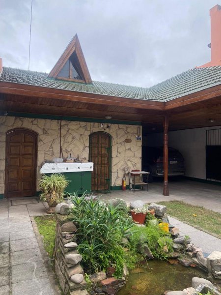Casa en venta | 6 ambientes | Banfield Este | Banfield