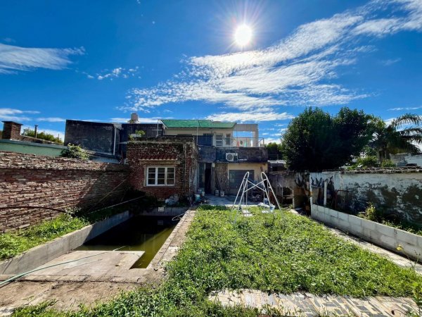 Casa en venta | 5 ambientes | Ca&ntilde;ada De Gomez