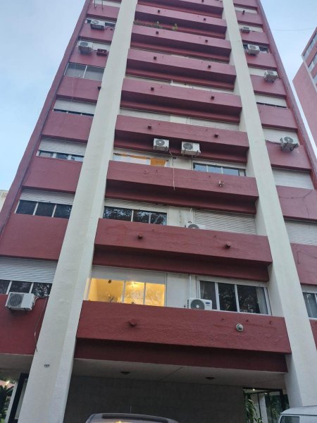 Departamento en alquiler | 2 ambientes | Lopez