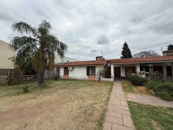 Casa en venta | 6 ambientes | Poeta Lugones | Cordoba
