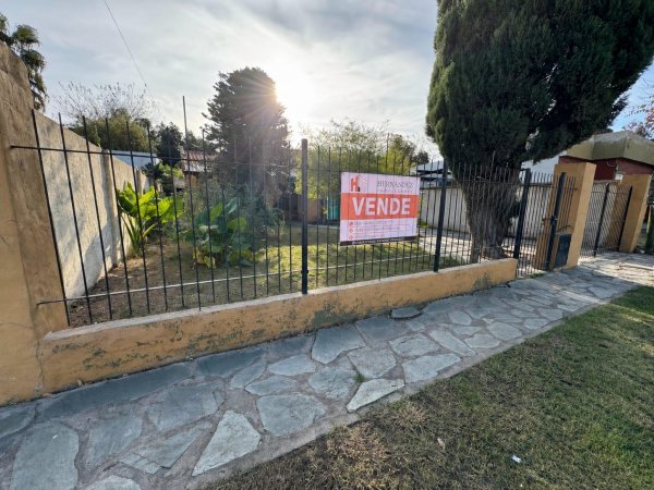 Casa en venta | 3 ambientes | Mercedes