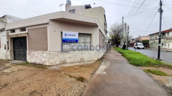 Departamento en venta | 3 ambientes | Lan&uacute;s Oeste | Lanus