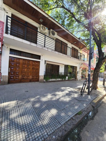 Casa en venta | 7 ambientes | Lan&uacute;s Oeste | Lanus