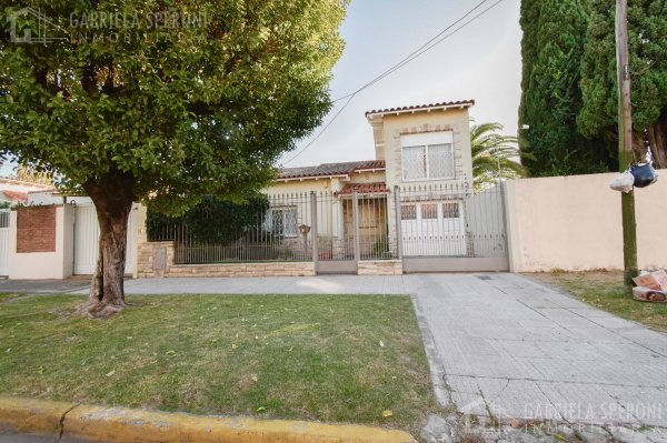Casa en venta | 5 ambientes | Lomas de Zamora Oeste | Lomas De Zamora