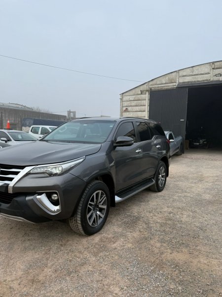 Toyota Sw4 Hilux Sw4 Tdi Srx At