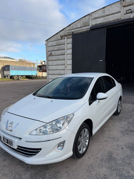 Peugeot 408 2.0 Allure