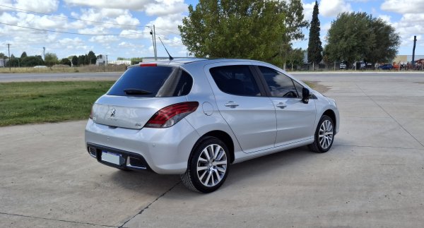 Peugeot 308 308 1.6 Hdi Feline