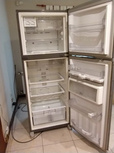 Vendo Heladera Whirpool - Tandil