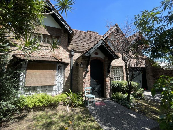 Casa en venta | 5 ambientes | Ituzaing&oacute; Norte | Ituzaingo