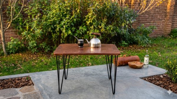 Mesa acero oxidada 60 x 80 - Loberia