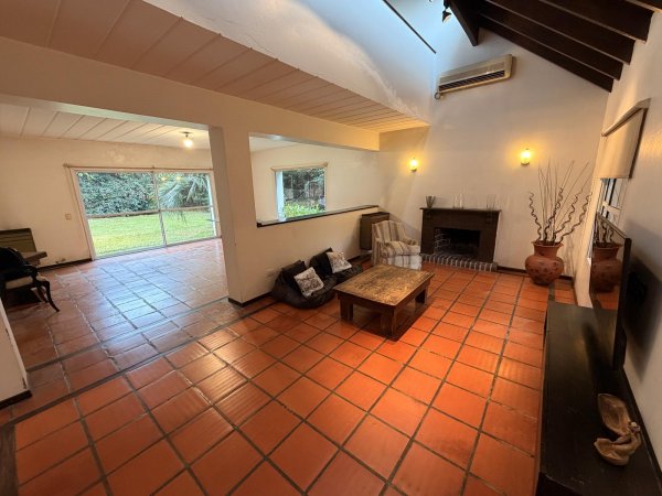 Casa en venta | 5 ambientes | Pilar