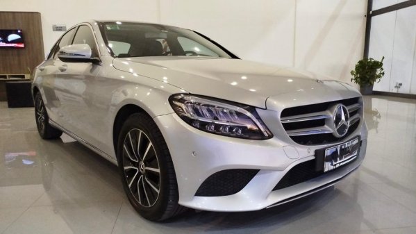 Mercedes Benz C200 Avantgarde Aut     L/19