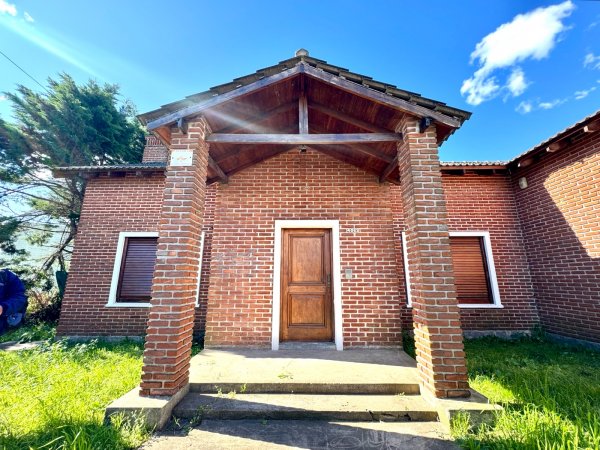 Casa en venta | 3 ambientes | Joaquin Gorina | La Plata