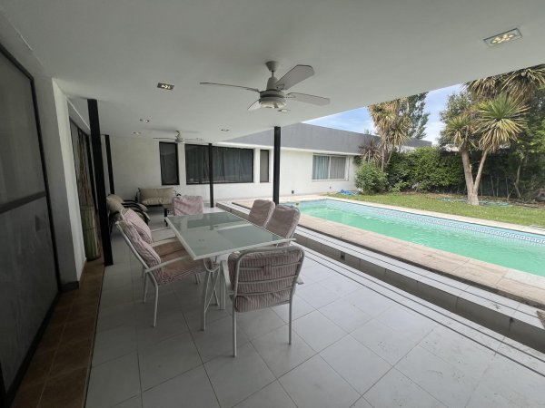 Casa en alquiler | 5 ambientes | Cipolletti