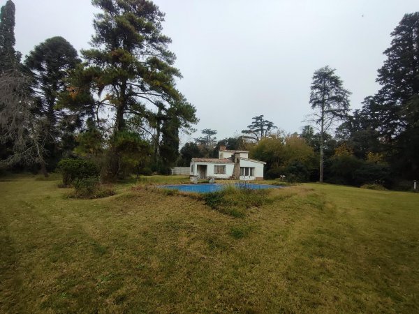 Casa en venta | 4 ambientes | Oliveros
