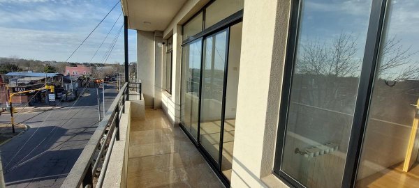 Departamento en venta | 3 ambientes | Ca&ntilde;uelas