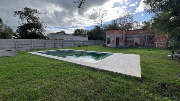 Casa en venta | 2 ambientes | Ca&ntilde;uelas