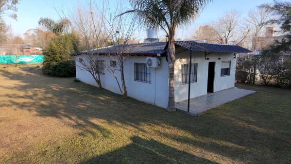 Casa en venta | 3 ambientes | Santa Rosa | Ca&ntilde;uelas