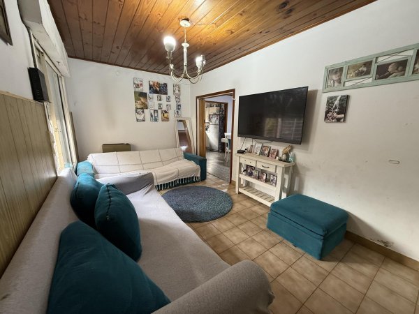 Casa en venta | 3 ambientes | Ca&ntilde;uelas