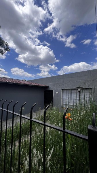 Casa en venta | 3 ambientes | Temperley