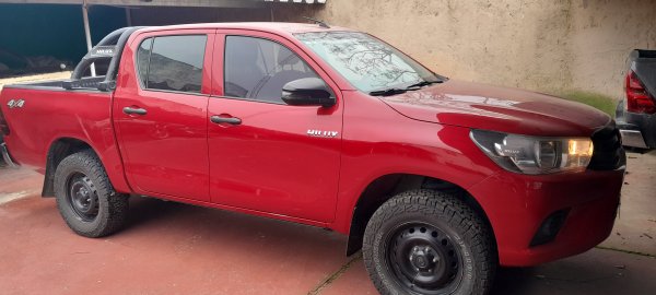 Toyota Hilux Hilux 2.4 Dc 4x4 Tdi Dx L16