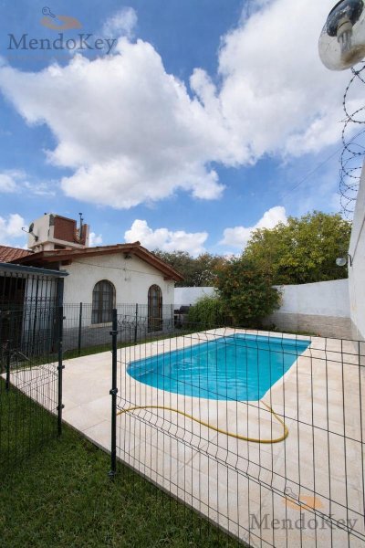 Casa en venta | 9 ambientes | Mendoza