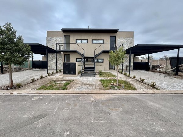 Departamento en alquiler | 3 ambientes | Coquimbito