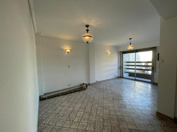 Departamento en alquiler | 3 ambientes | Adrogue | Almirante Brown ,est. Adrogue