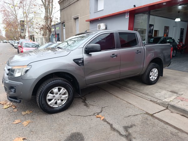 Ford Ranger 3.2 Tdi Dc 4x2 L/12 Xls | Rauch