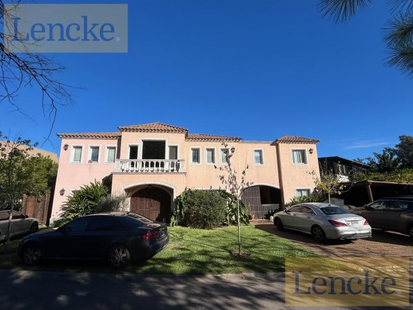 Casa en venta | 7 ambientes | La Laguna | Tigre
