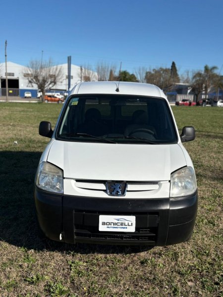 Peugeot Partner 1.6 Hdi Con. Plc  L10/17 | Olavarr&iacute;a