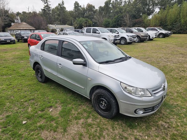 Volkswagen Voyage 1.6 Comfortline | Azul